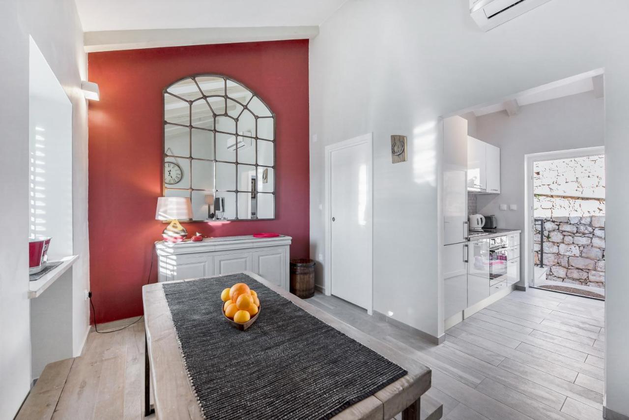 Jully Apartment With Swimming Pool Babino Polje Екстер'єр фото